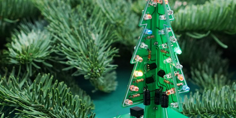 DIY | LED Tannenbaum löten | Weihnachtsdeko Geschenkidee für Technik-Liebhaber | Creative-Material