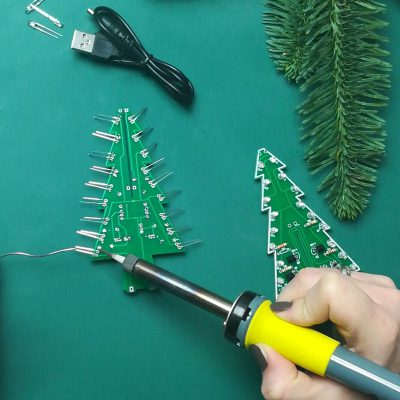 DIY | LED Tannenbaum löten | Weihnachtsdeko Geschenkidee für Technik-Liebhaber | Creative-Material